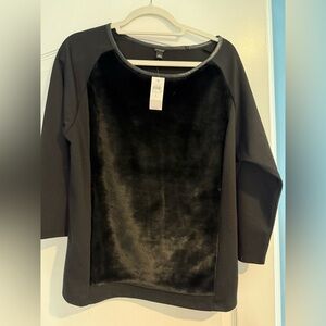 Ann Taylor Black Top Plush Front Top Size Large NWT